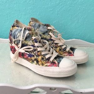 Converse wedges